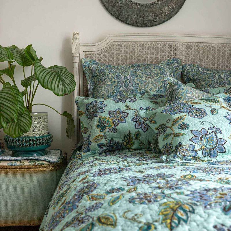 Forever England Cordelia Duck Egg Patchwork Bedspread One Size image number 0